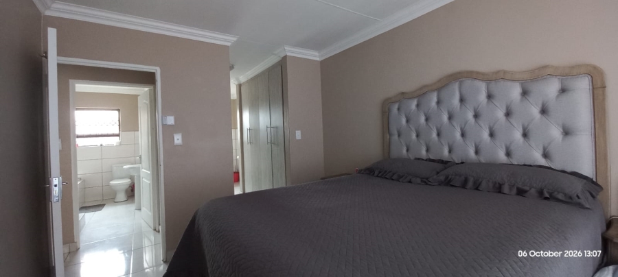 3 Bedroom Property for Sale in Ellaton North West